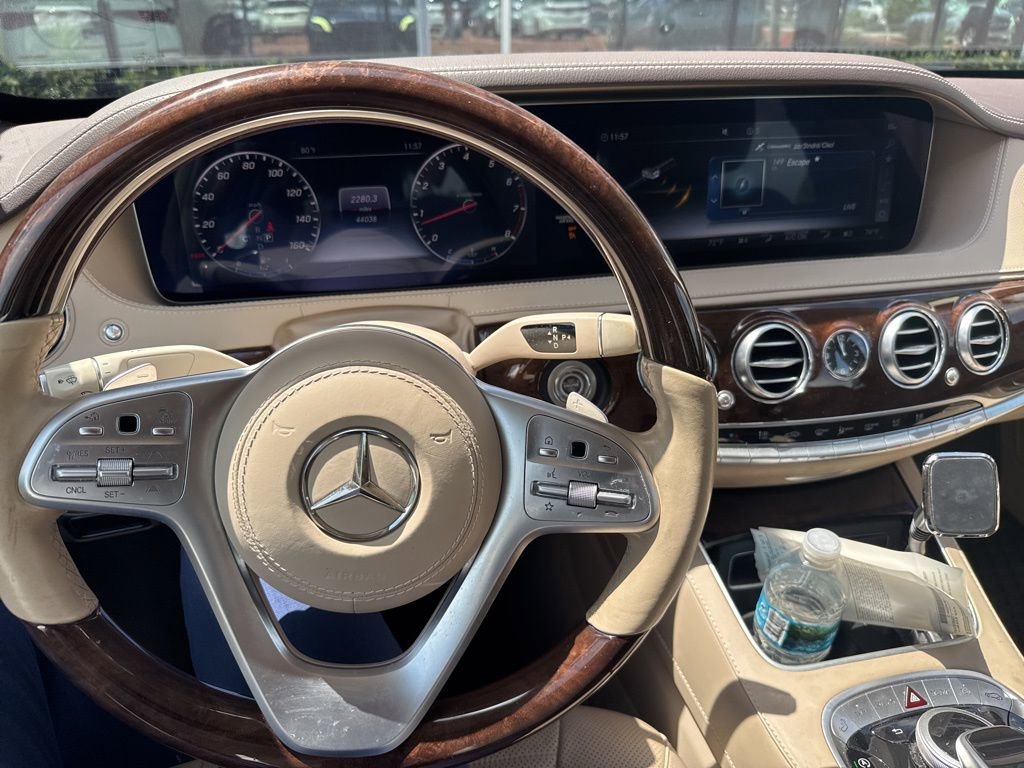 Used 2019 Mercedes-Benz S 560 Sedan image 4