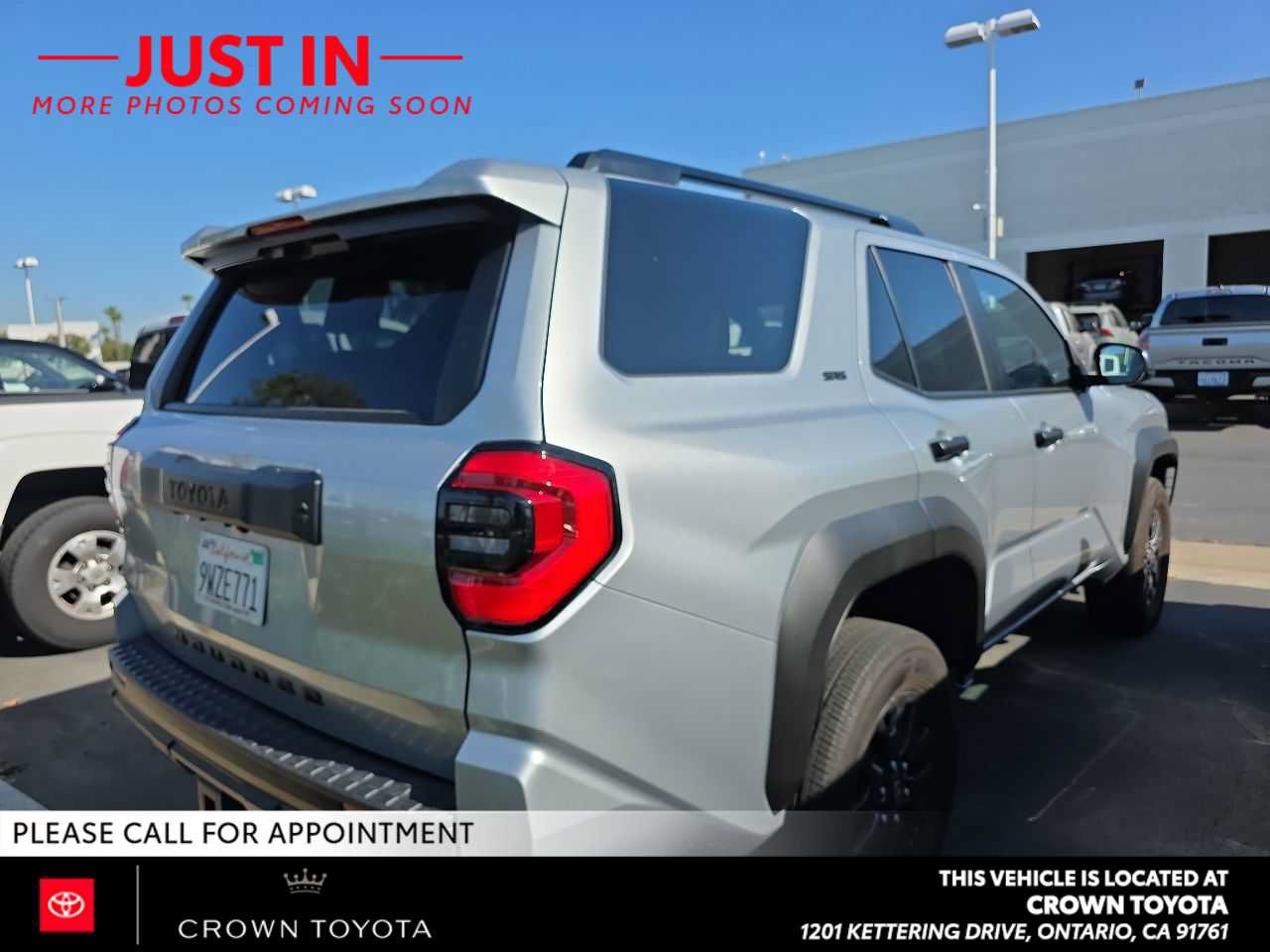 Used 2026 Toyota 4Runner SR5 AWD/4WD image 2