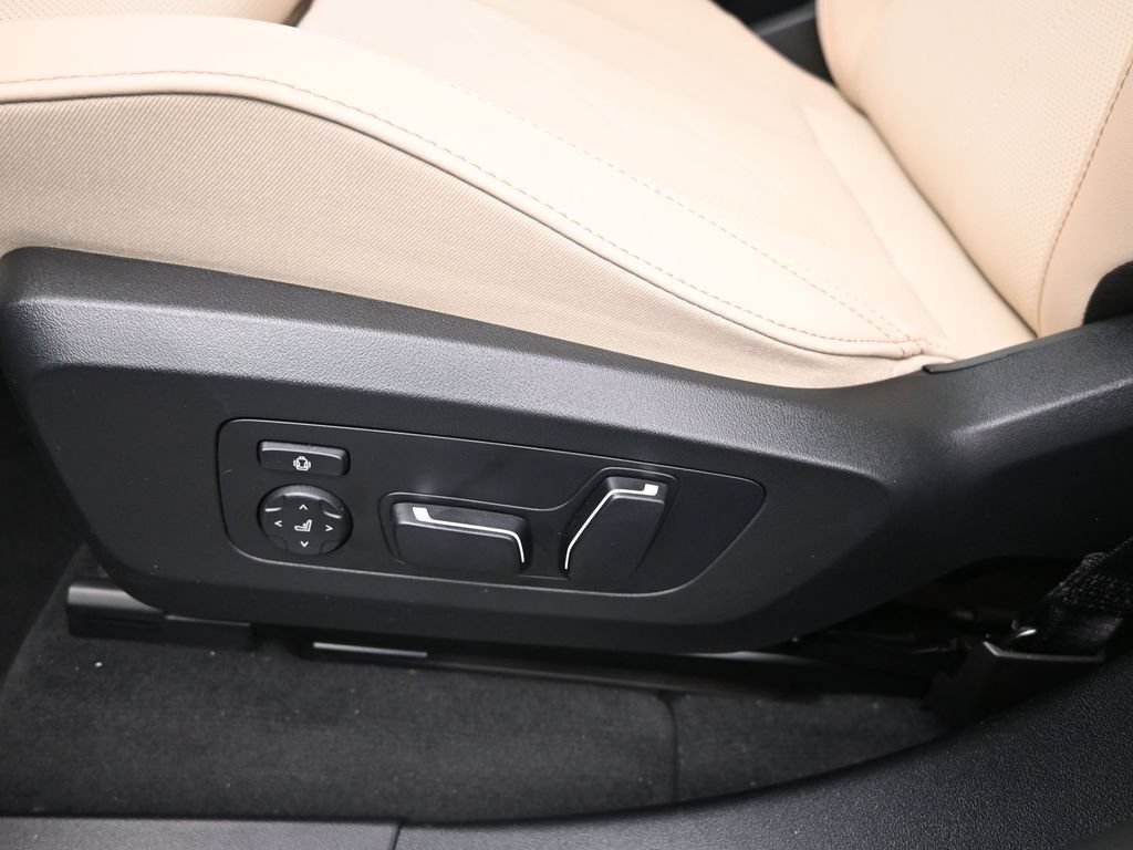 New 2026 BMW X3 xDrive30i w/ Premium Package AWD/4WD image 15