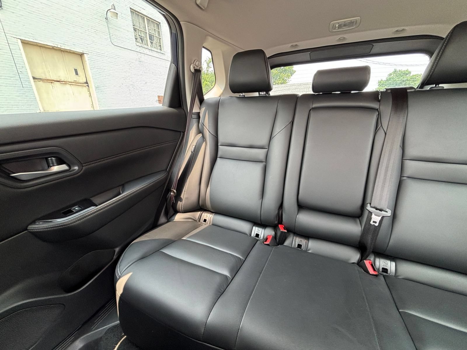 Used 2026 Nissan Rogue SL AWD/4WD image 42