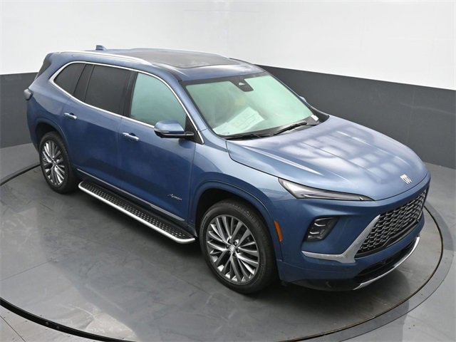 Certified 2025 Buick Enclave Avenir w/ Super Cruise Package image 46