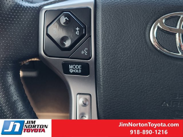 Used 2023 Toyota 4Runner Limited AWD/4WD image 29