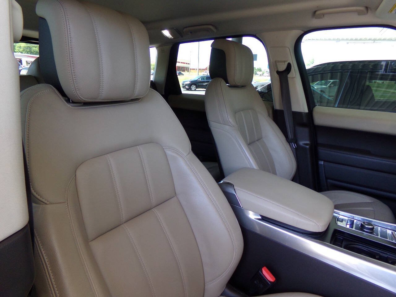 Used 2021 Land Rover Range Rover Sport SE AWD/4WD image 29