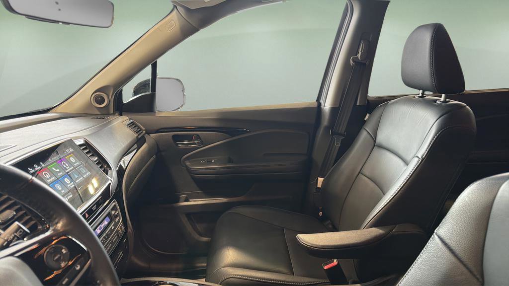 Used 2022 Honda Pilot Touring image 13