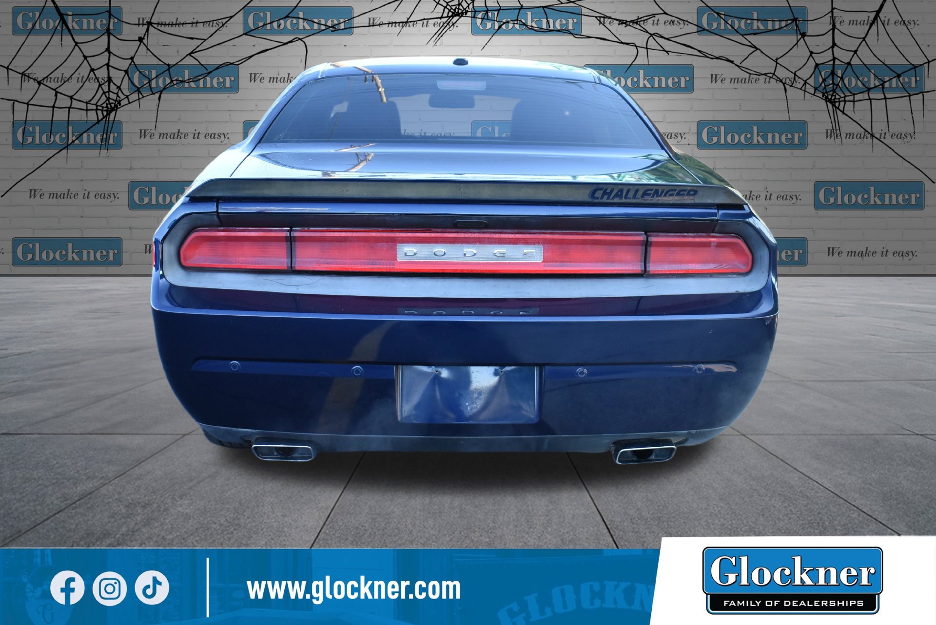Used 2013 Dodge Challenger SXT Plus RWD image 7