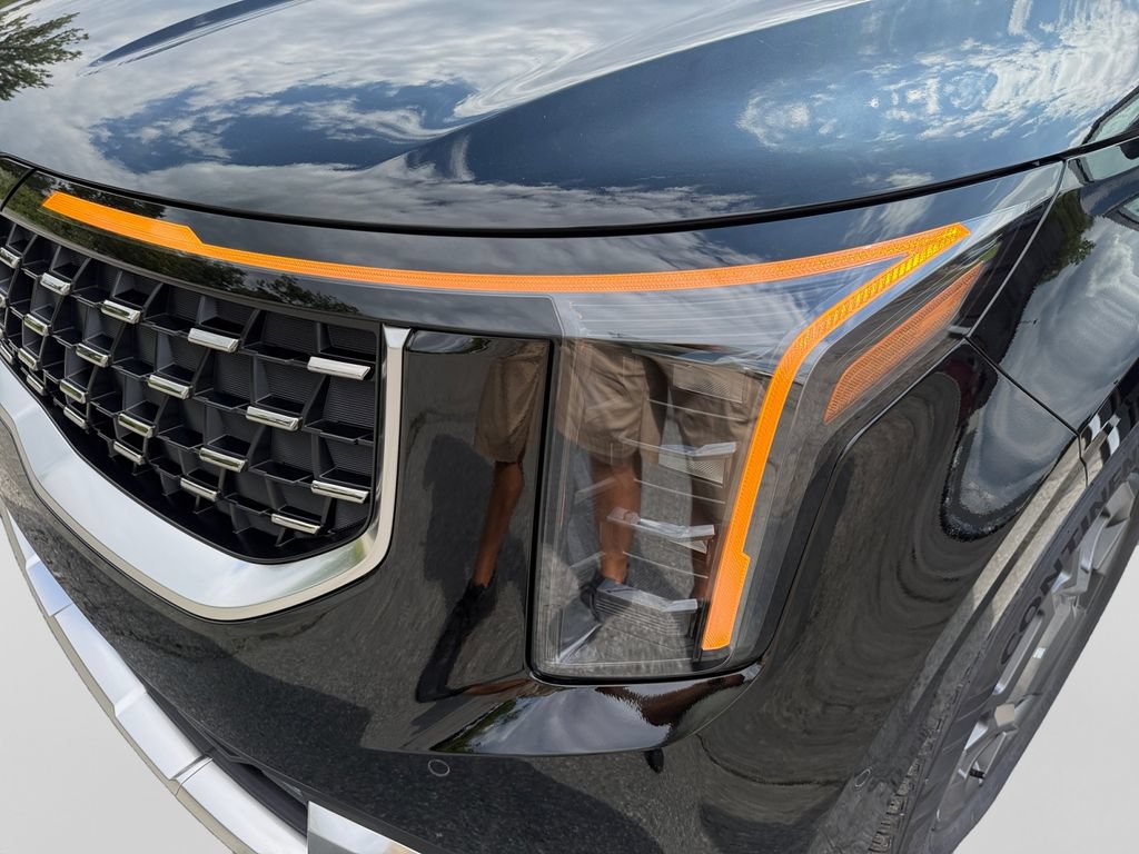 New 2027 Kia Carnival SX FWD image 31