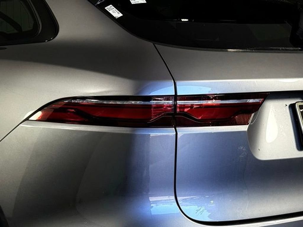 New 2026 Jaguar F-PACE R-Dynamic S AWD/4WD image 13