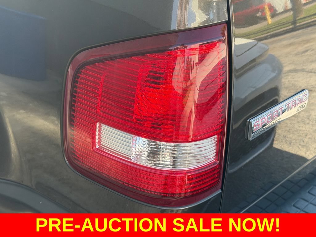 Used 2008 Ford Explorer Sport Trac XLT RWD image 15