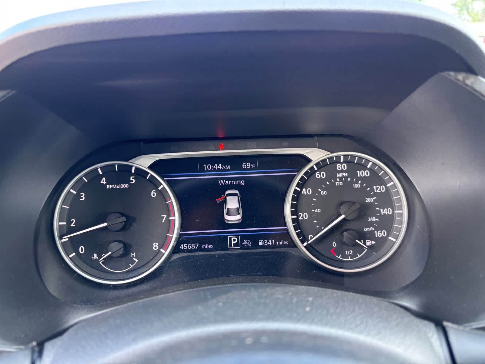 Used 2025 Nissan Sentra SR FWD image 19