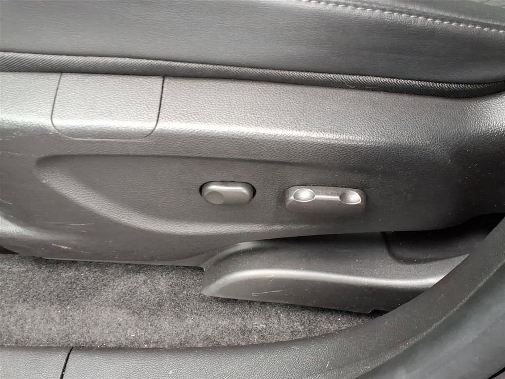 Certified 2022 Buick Encore Preferred w/ Safety Package image 9