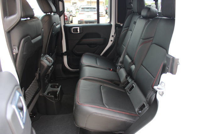 Used 2026 Jeep Gladiator Rubicon AWD/4WD image 41