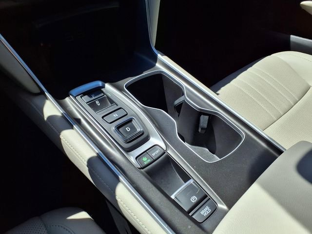 Used 2021 Honda Accord Touring image 25