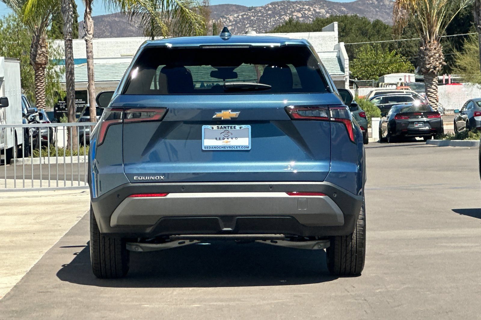 New 2027 Chevrolet Equinox LT FWD image 5