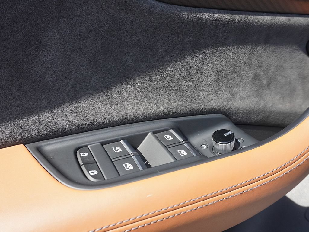Used 2022 Audi RS Q8 AWD/4WD image 43