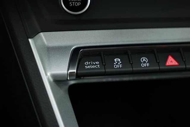 Used 2021 Audi Q3 2.0T Premium w/ Convenience Package image 39