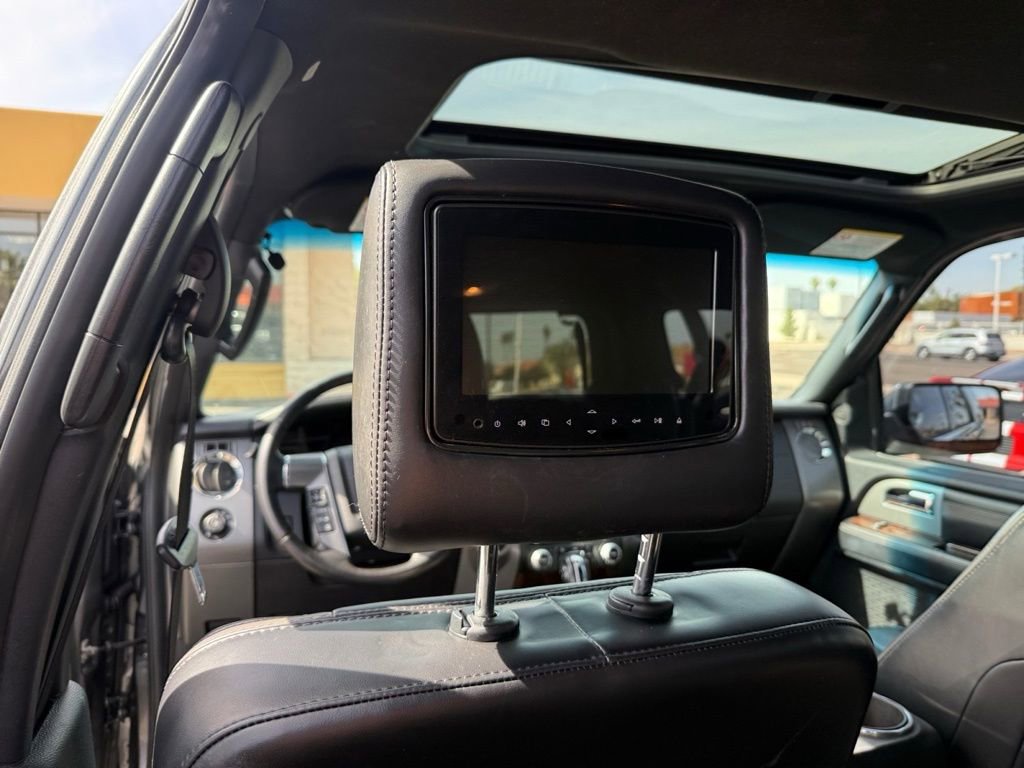 Used 2015 Ford Expedition EL Platinum AWD/4WD image 13
