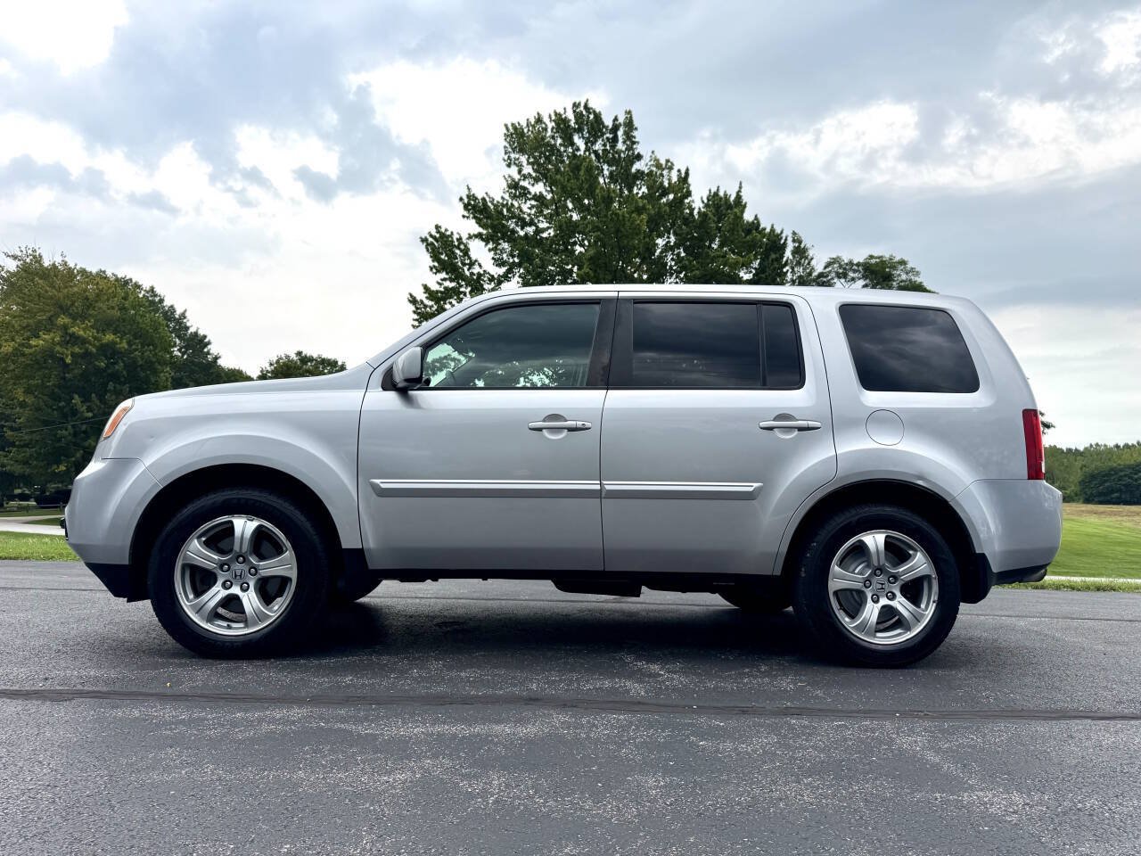 Used 2013 Honda Pilot EX image 1