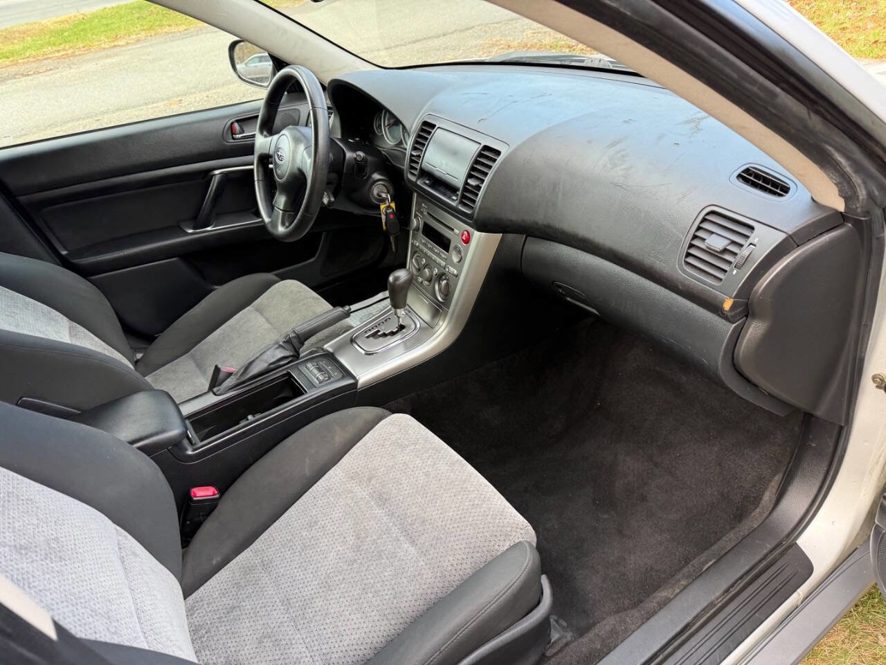 Used 2006 Subaru Outback 2.5i image 15