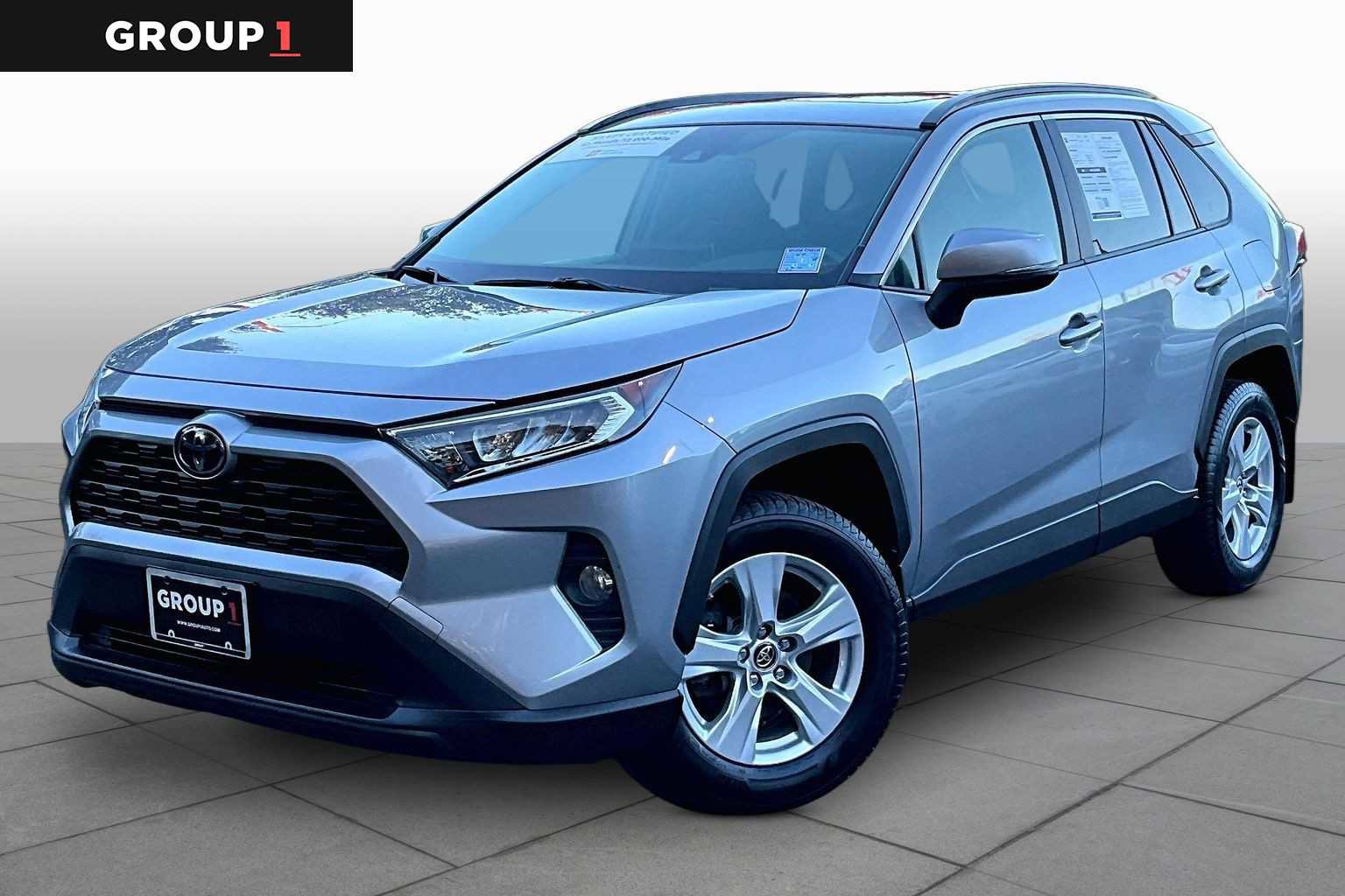 Certified 2019 Toyota RAV4 XLE w/ Convenience Package AWD/4WD image 1