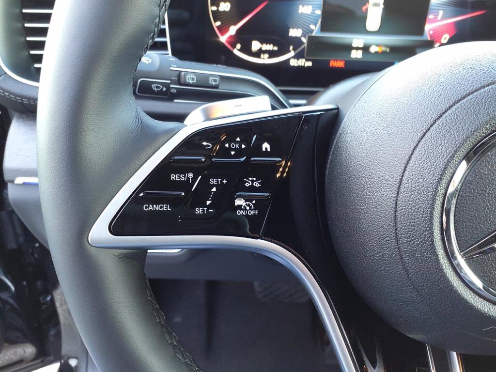 Used 2025 Mercedes-Benz GLS 450 4MATIC image 15