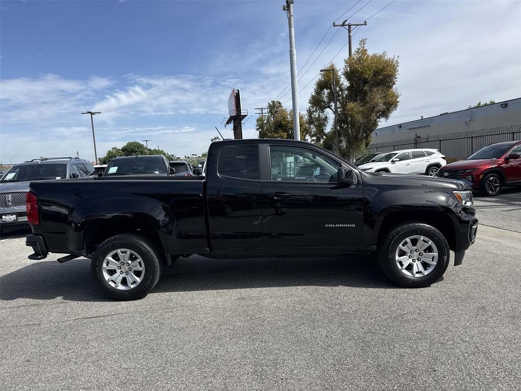 Used 2022 Chevrolet Colorado LT w/ Fleet Safety Package image 2