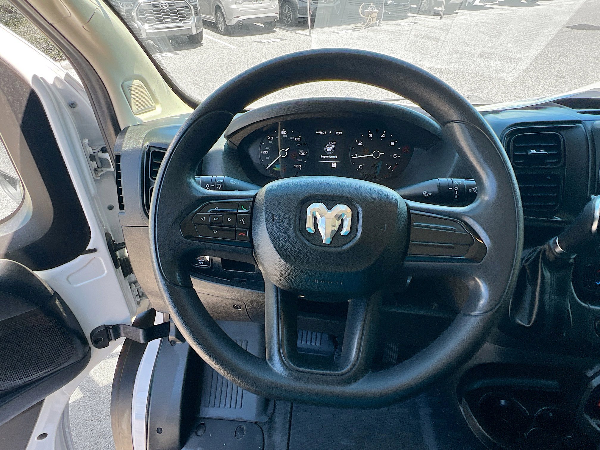 Used 2023 RAM ProMaster 2500 image 16