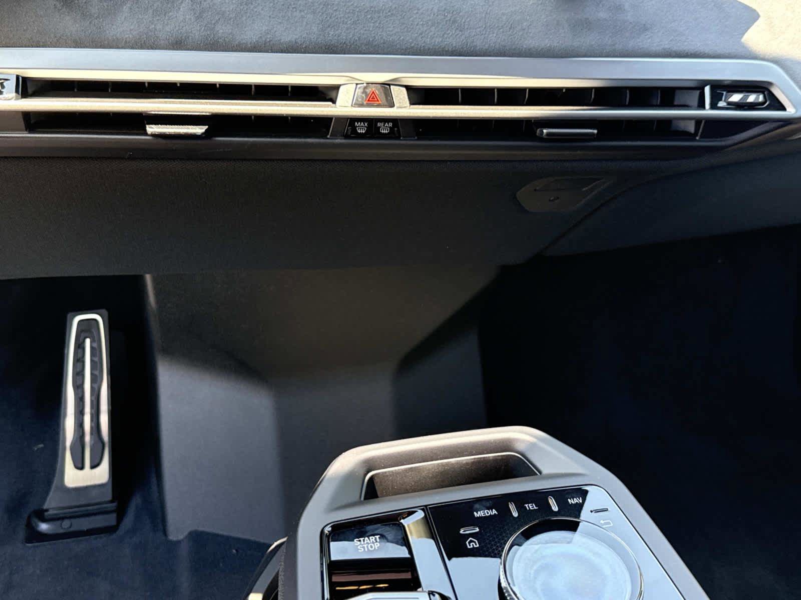 New 2026 BMW iX xDrive45 AWD/4WD image 20