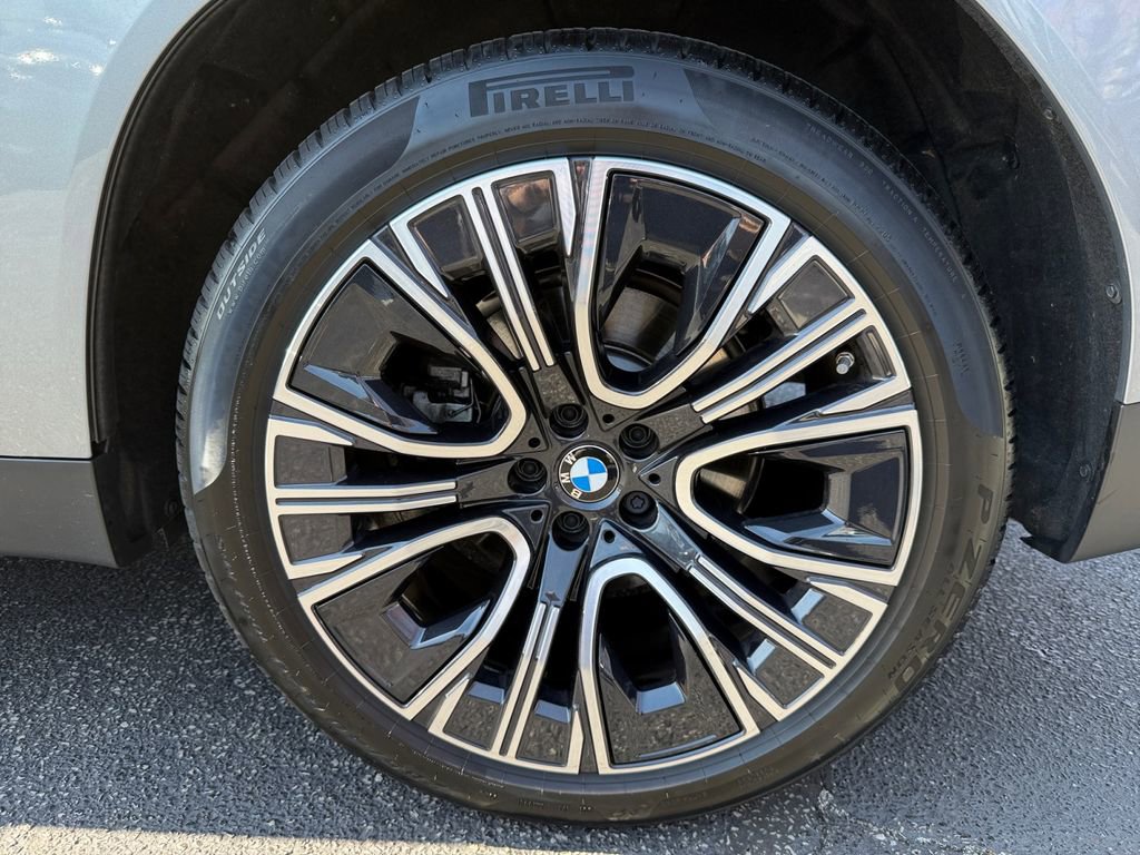 Certified 2025 BMW X3 xDrive30i w/ Convenience Package image 16
