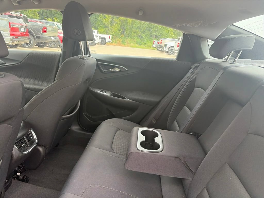 Used 2016 Chevrolet Malibu LT FWD image 10