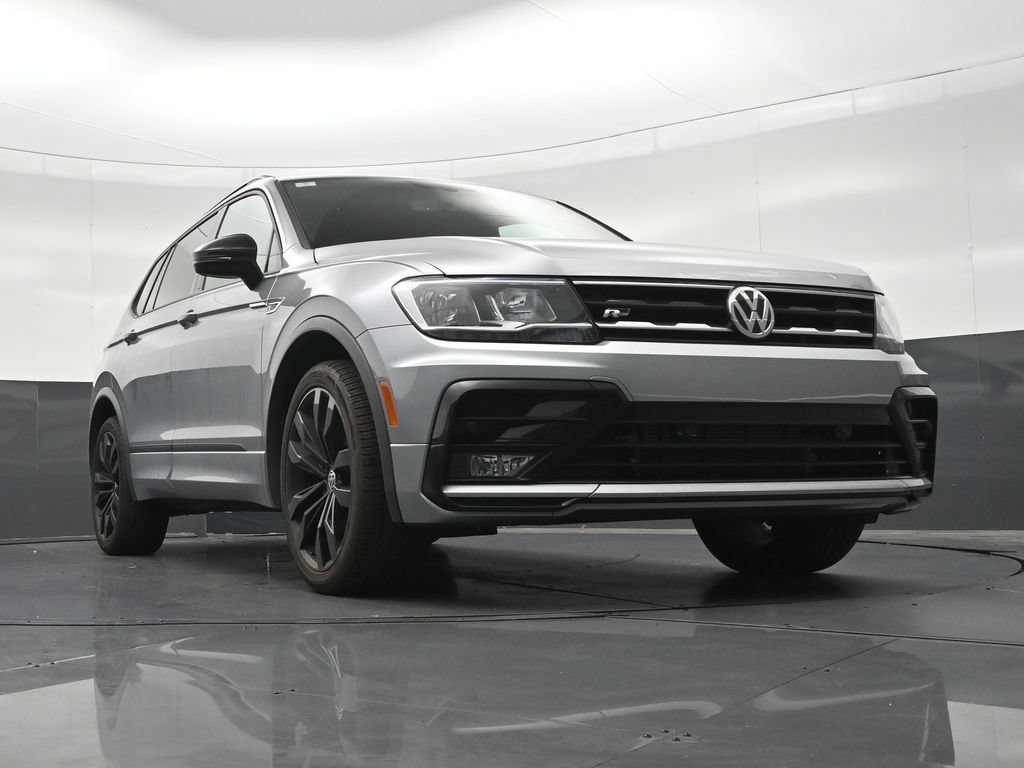 Used 2021 Volkswagen Tiguan SE R-Line FWD image 29