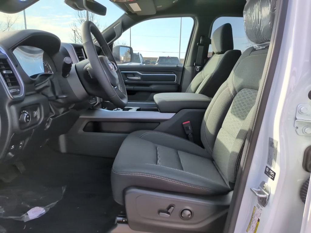 New 2026 RAM 1500 Big Horn w/ Night Edition image 23