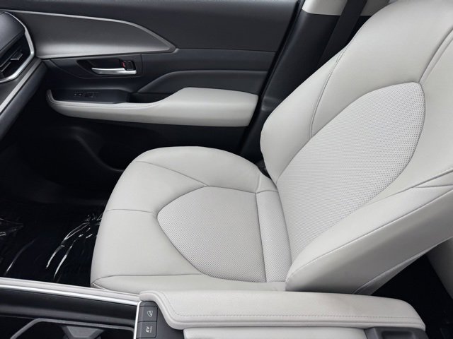 Certified 2024 Toyota Grand Highlander XLE image 27