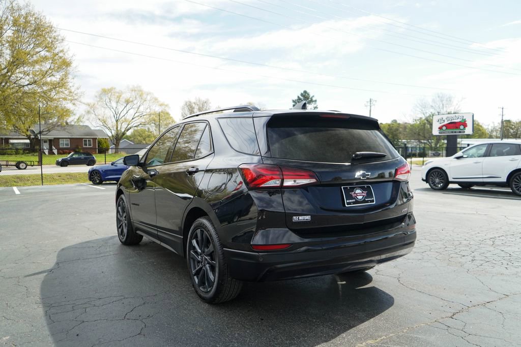 Used 2024 Chevrolet Equinox RS w/ RS Leather Package FWD image 3