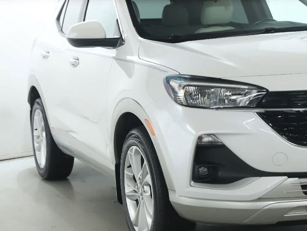 Used 2020 Buick Encore GX Preferred w/ Cold Weather Comfort Package AWD/4WD image 8