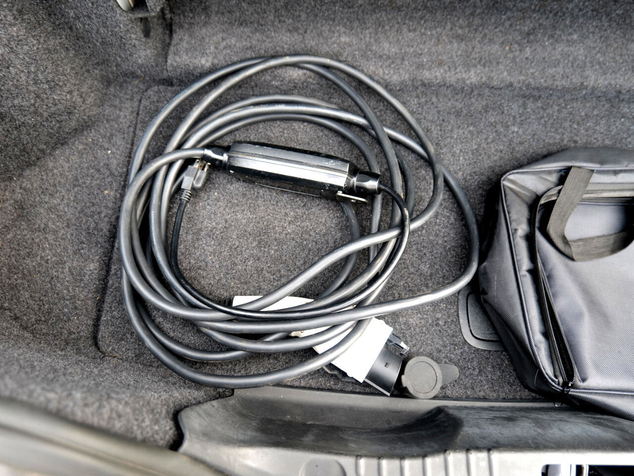 Used 2012 Fisker Karma EcoSport image 50