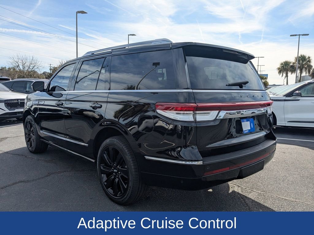 Used 2024 Lincoln Navigator Reserve image 6