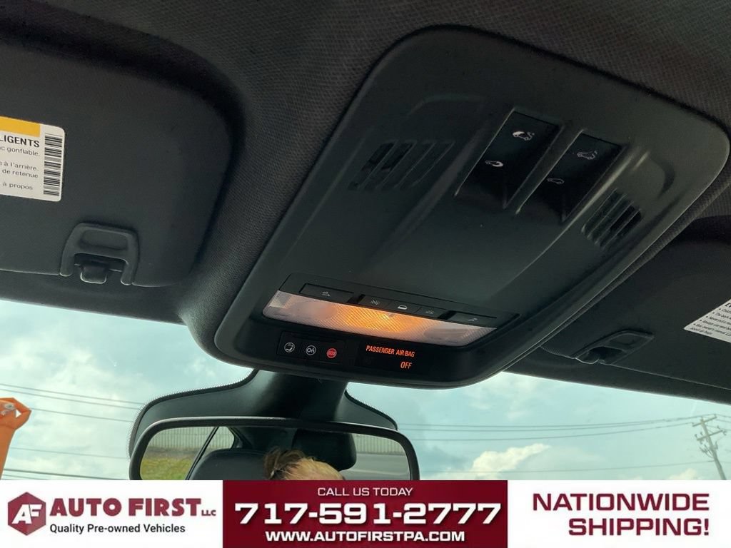 Used 2016 Chevrolet Cruze Premier FWD image 26