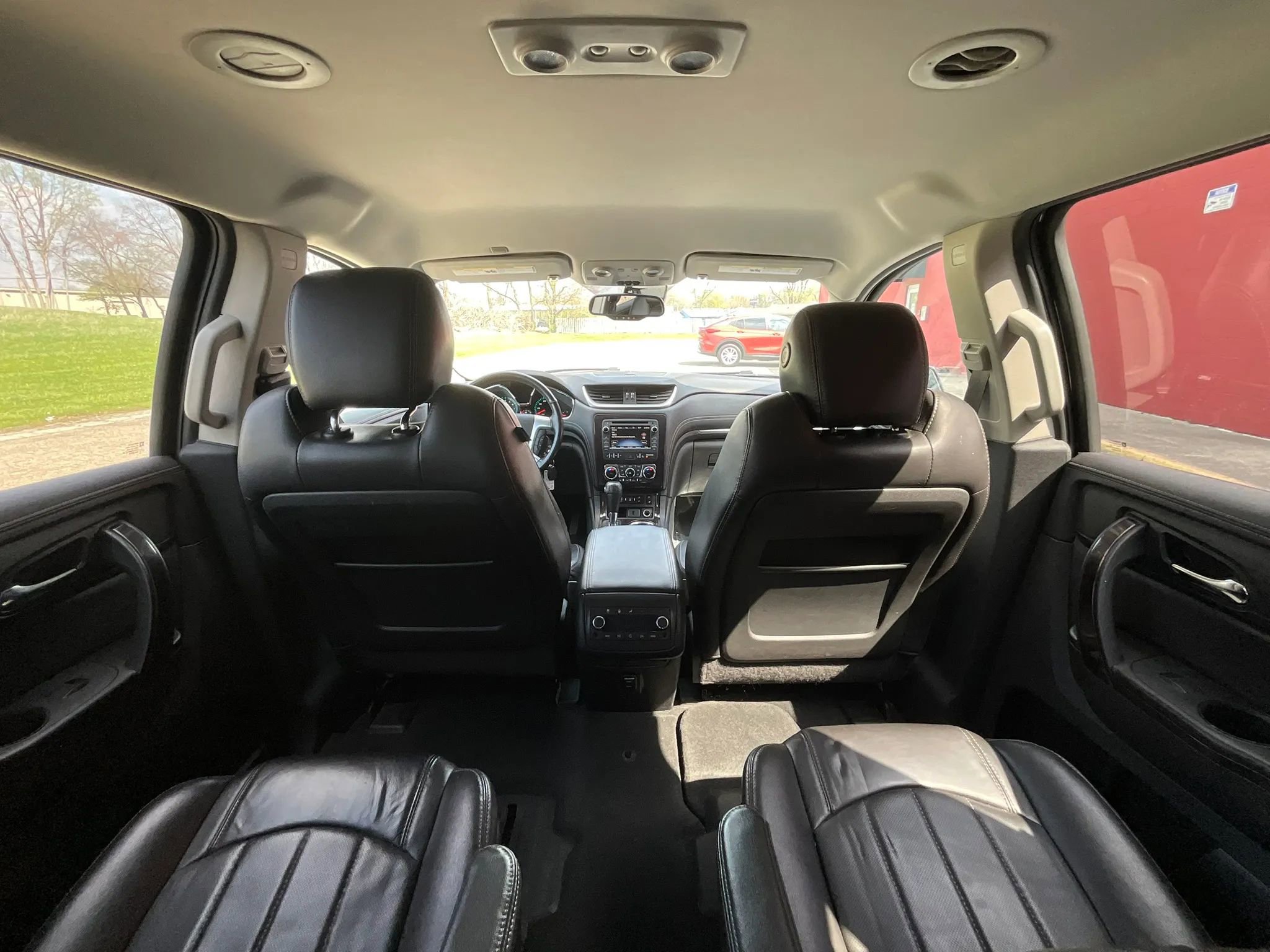 Used 2016 Chevrolet Traverse LTZ AWD/4WD image 21