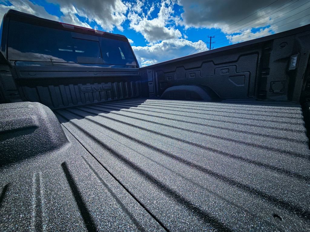 New 2026 GMC Sierra 2500 SLT w/ SLT Premium Package image 6