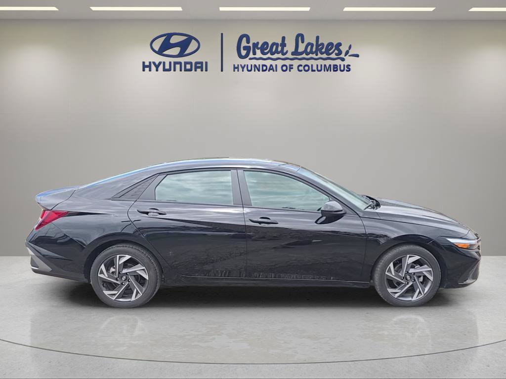 Certified 2025 Hyundai Elantra Sport FWD image 6