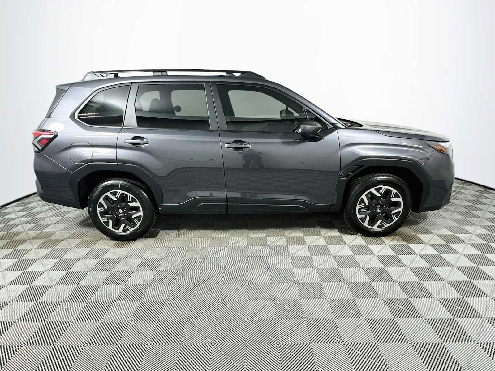 Certified 2026 Subaru Forester Premium AWD/4WD image 8