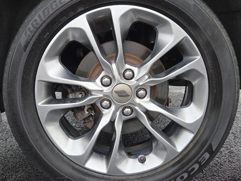 Used 2019 Dodge Durango GT AWD/4WD image 16