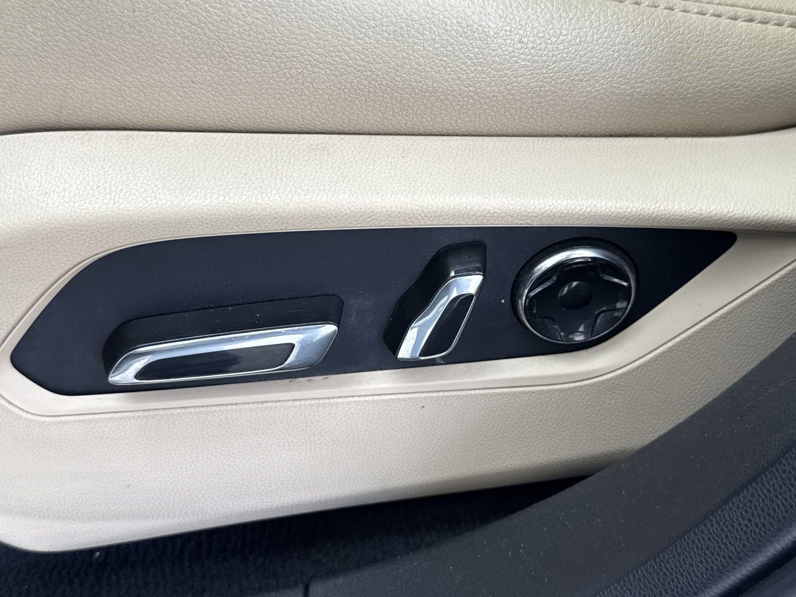 Used 2019 Acura RDX FWD image 17