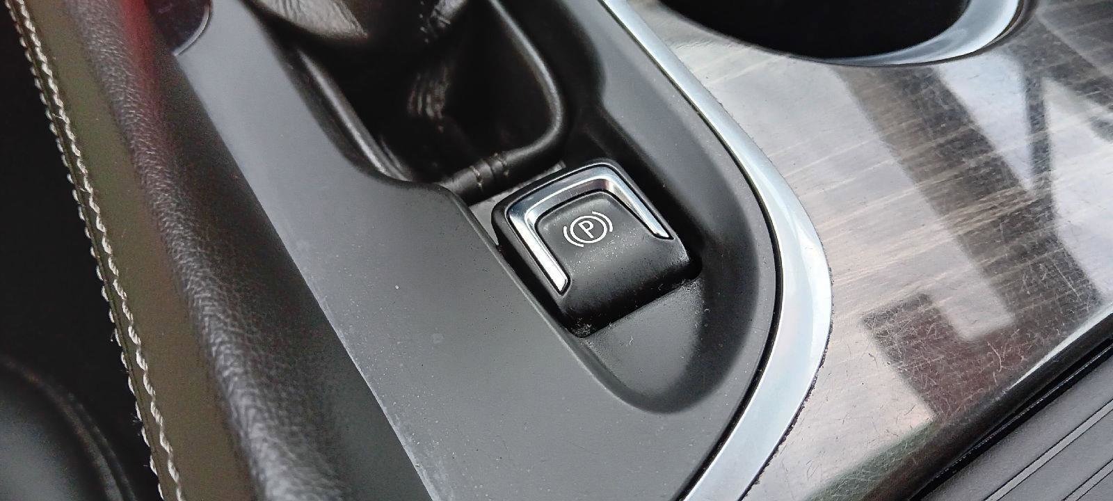 Used 2020 Buick Envision Essence w/ LPO, Cargo Package image 26