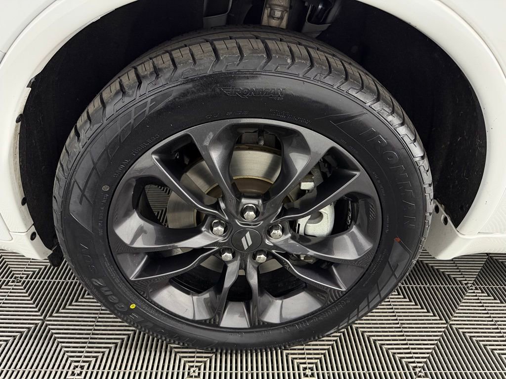 Used 2023 Dodge Durango GT RWD image 12