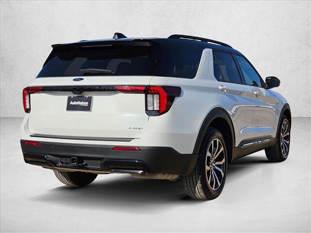 Used 2025 Ford Explorer ST-Line image 5