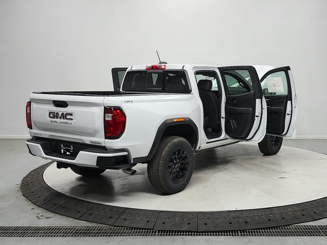 New 2026 GMC Canyon Elevation w/ Convenience Package AWD/4WD image 16