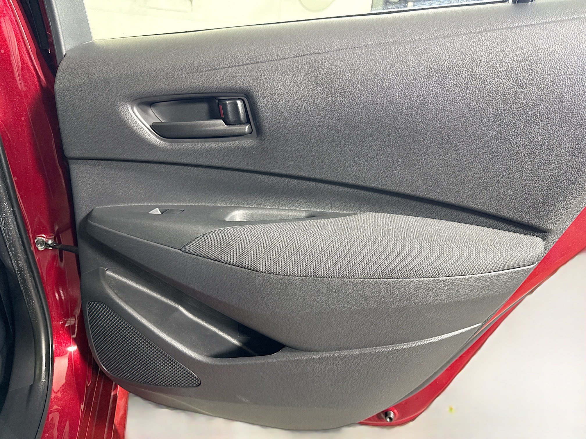 Used 2022 Toyota Corolla LE FWD image 27