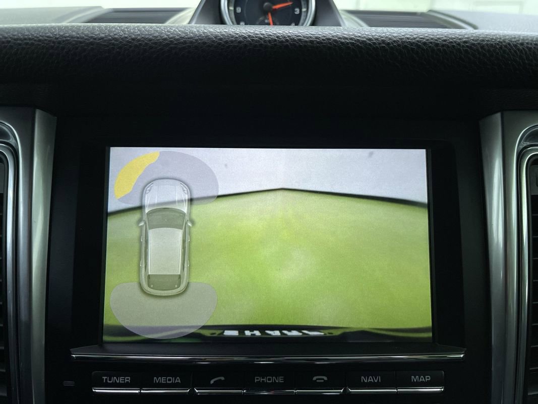 Used 2015 Porsche Macan S w/ Premium Package Plus image 22