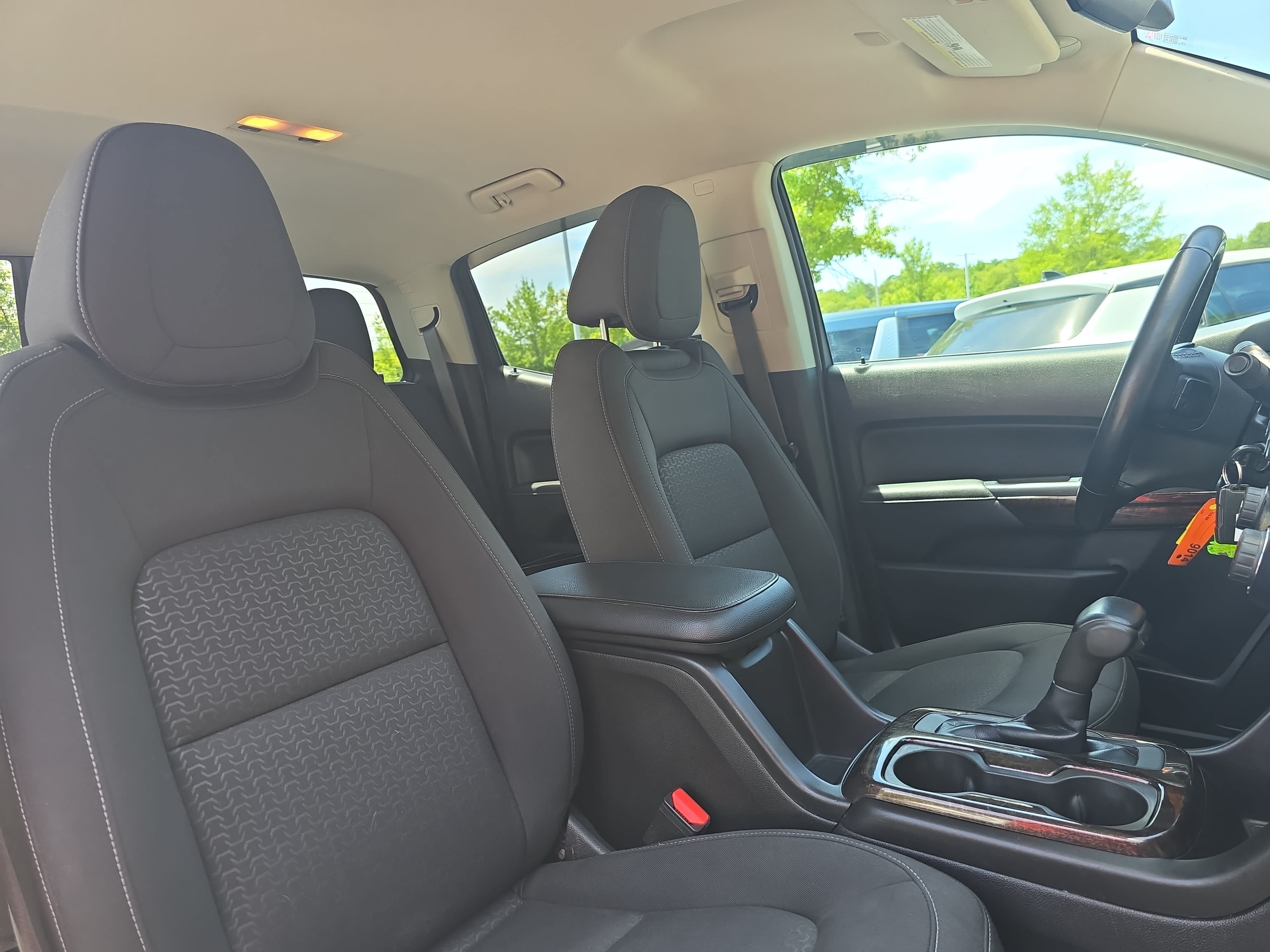 Used 2019 GMC Canyon SLE w/ SLE Convenience Package AWD/4WD image 10